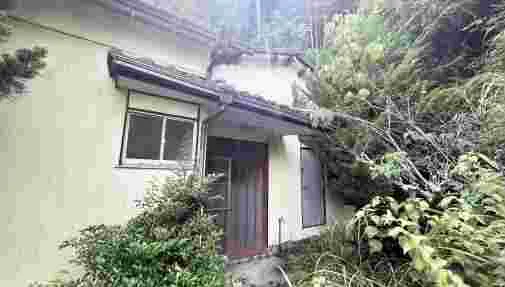 足柄下郡湯河原町中古建の写真 1