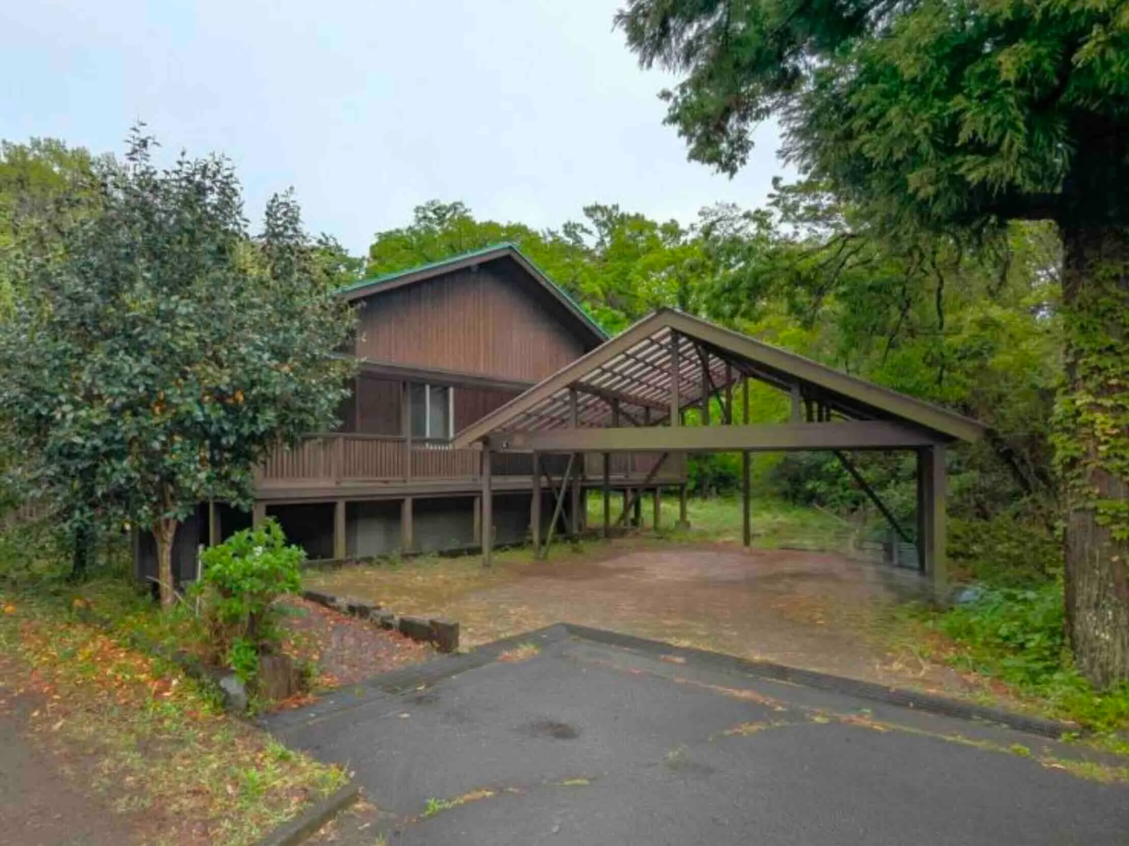 伊豆高原中古戸建の外観