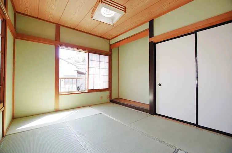 一部リフォーム済 高台住宅地！熱海市紅葉ガ丘町売戸建 5DK｜熱海駅3.1km・バス停歩3分の写真 8