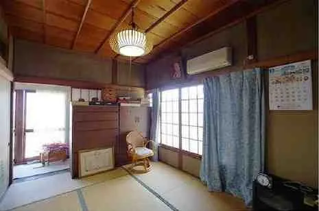熱海市梅園町中古戸建の内装2