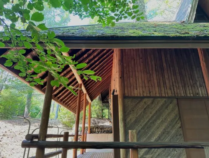 北佐久郡軽井沢町大字長倉中古戸建の外観2