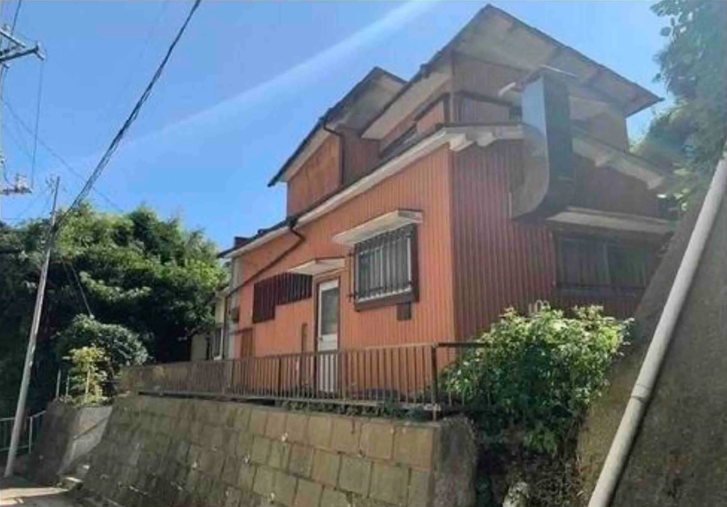 横須賀市汐入町４丁目中古一戸建住宅の外観