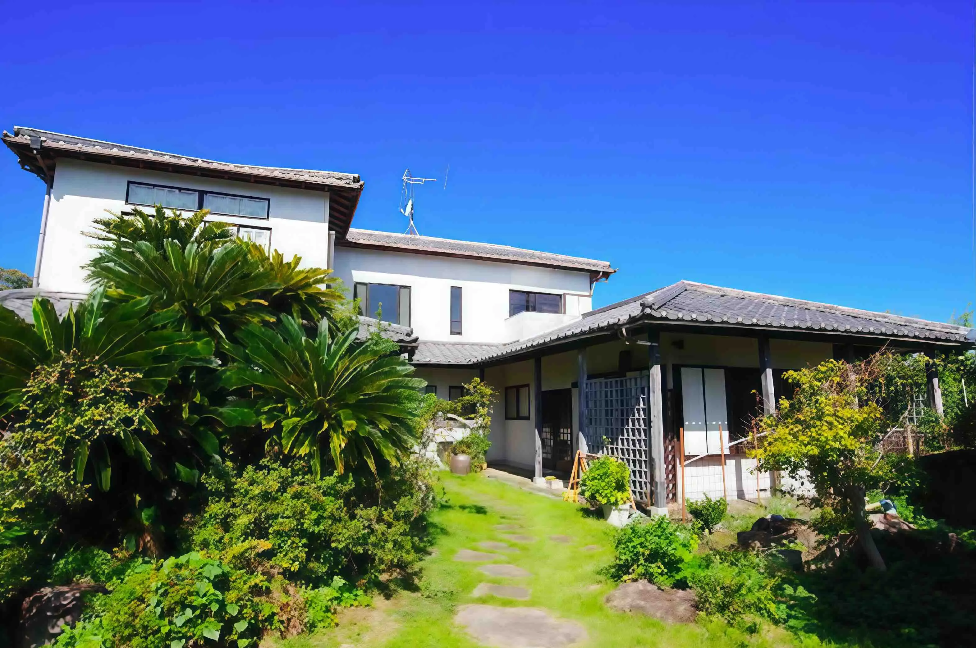 熱海市網代売戸建住宅7LDK224㎡｜温泉引込済海近和モダン邸・民泊可746㎡