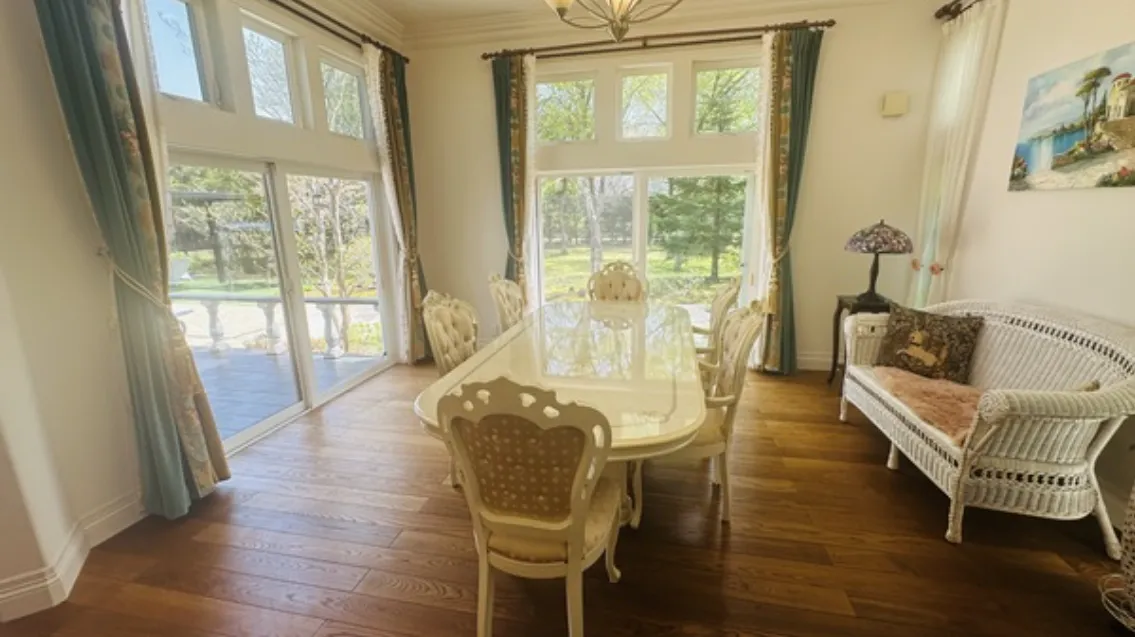 南軽井沢平家建中古アメリカンハウス2LDK+書斎+ガレージ｜軽井沢駅4.9km・敷地500坪超1669㎡の写真 4