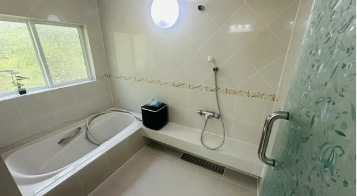 南軽井沢平家建中古アメリカンハウス2LDK+書斎+ガレージ｜軽井沢駅4.9km・敷地500坪超1669㎡の写真 12