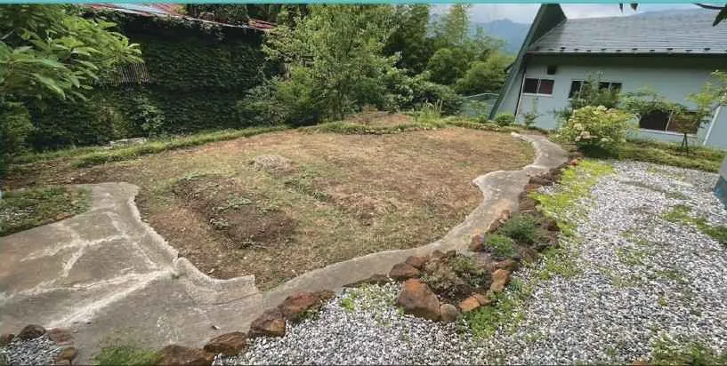 湯河原町宮上中古戸建の庭