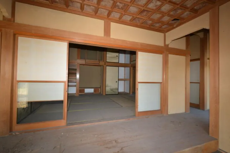 富津市三間塚中古戸建の和室1