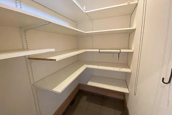 真鶴町真鶴の中古戸建のシューズインクローゼット2