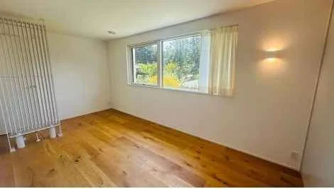 軽井沢町追分西軽井沢中古戸建のリビング