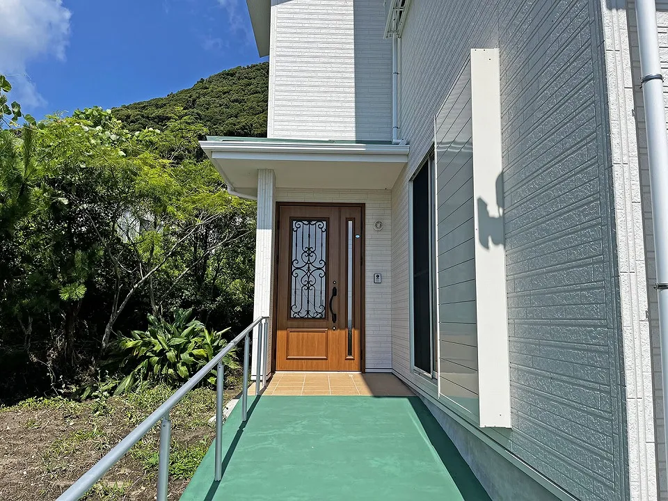 南房総市千倉町白間津売戸建の玄関の写真1