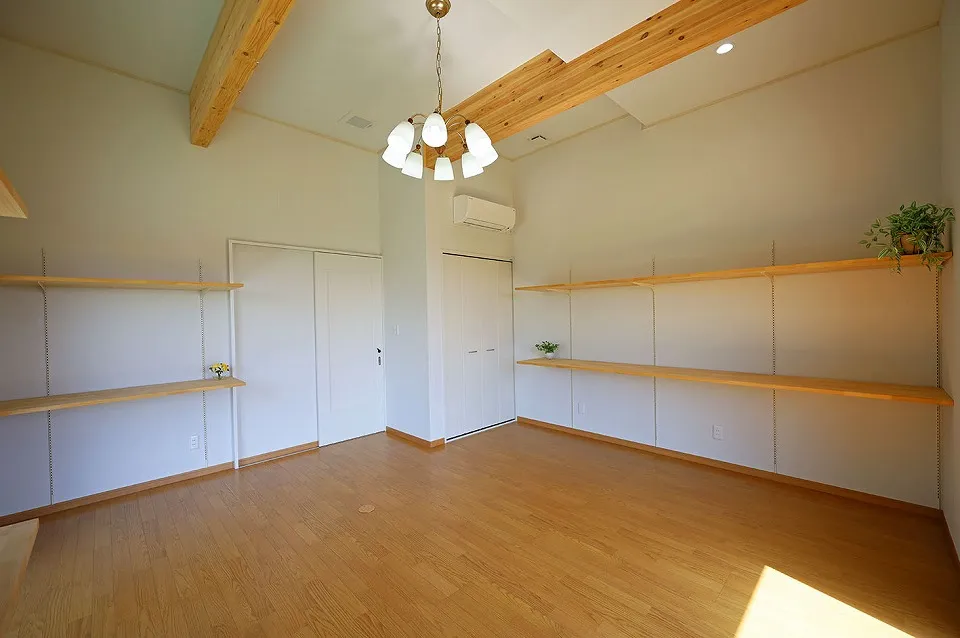 南房総市千倉町白間津売戸建の洋室の写真3