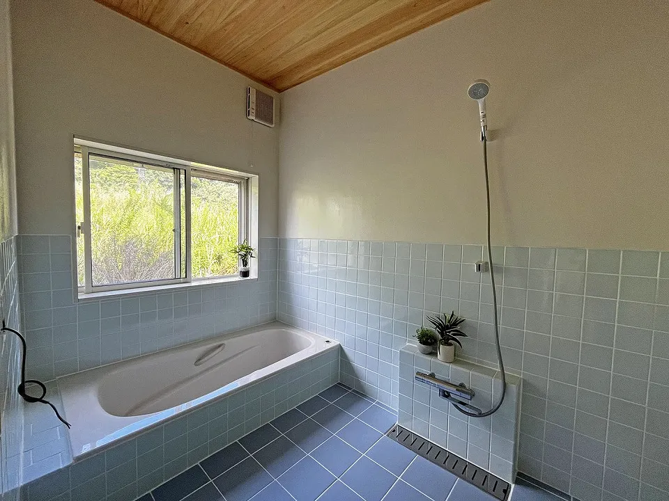 南房総市千倉町白間津売戸建の浴室