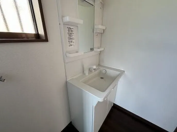 長生郡白子町中里中古戸建の洗面室