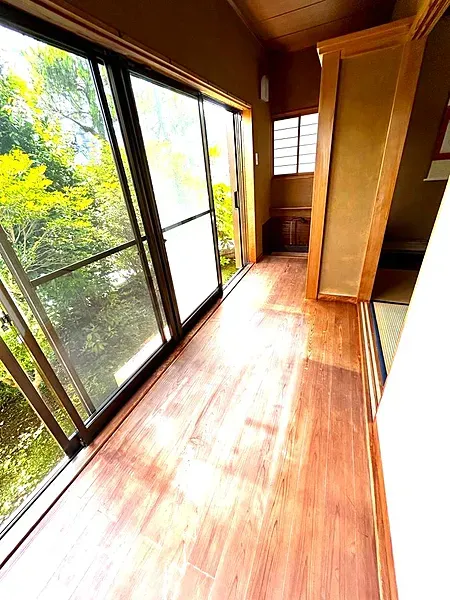 湯河原町宮上売戸建の縁側