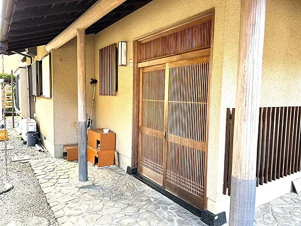 湯河原町宮上売戸建の玄関