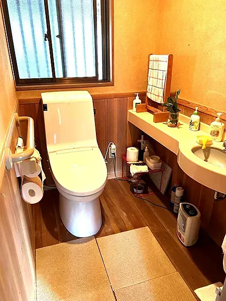 湯河原町宮上売戸建のトイレ