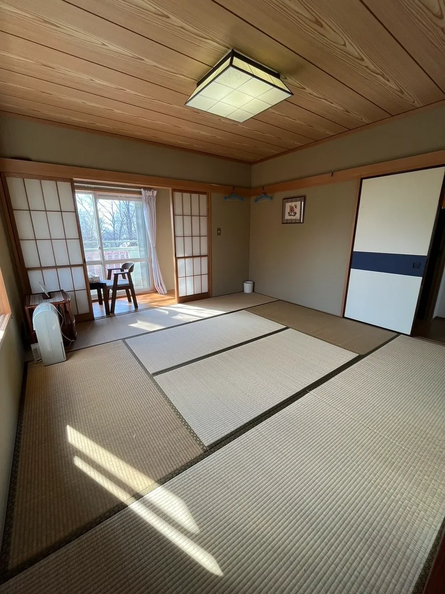 那須町守子の郷F-36中古別荘の2階和室の写真1