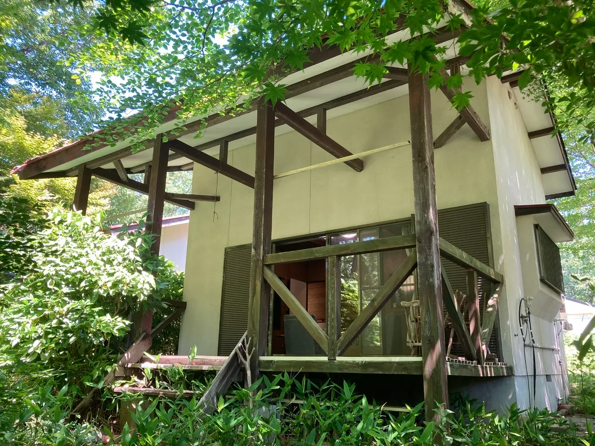 那須町守子の郷G-48中古別荘の外観