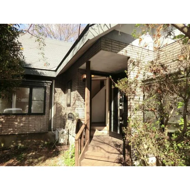 那須郡那須町豊原売戸建の玄関