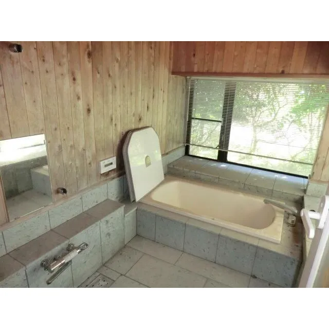 那須郡那須町豊原売戸建の浴室