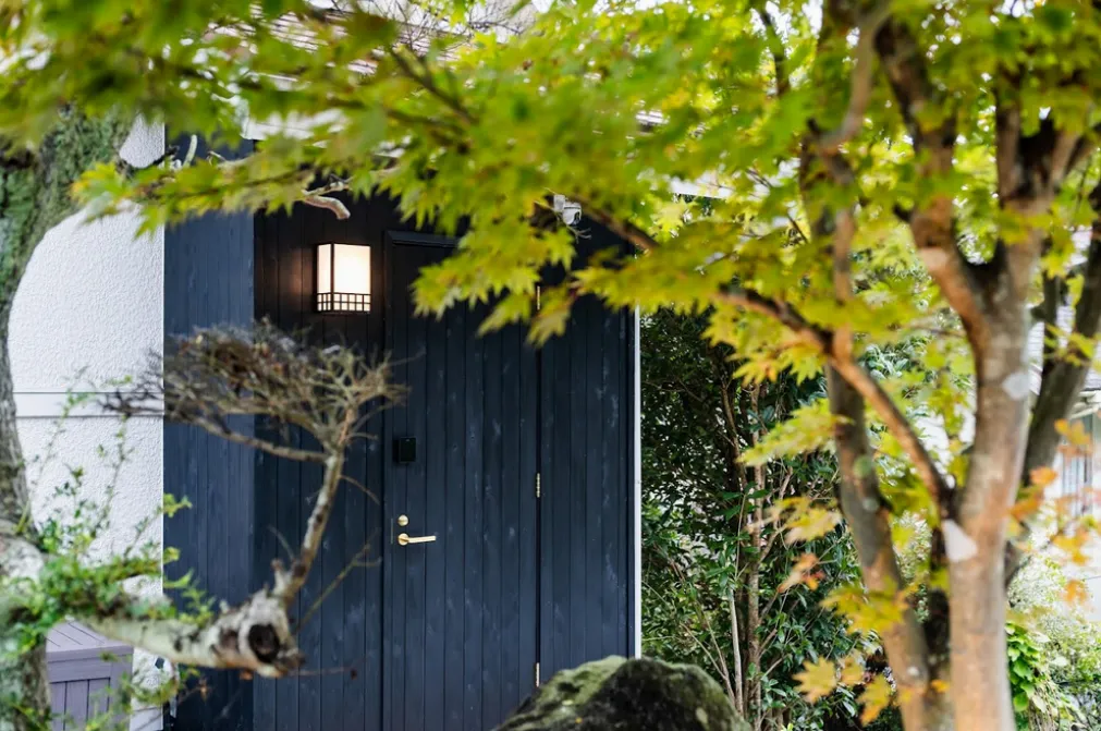 富戸売り中古別荘の外観3