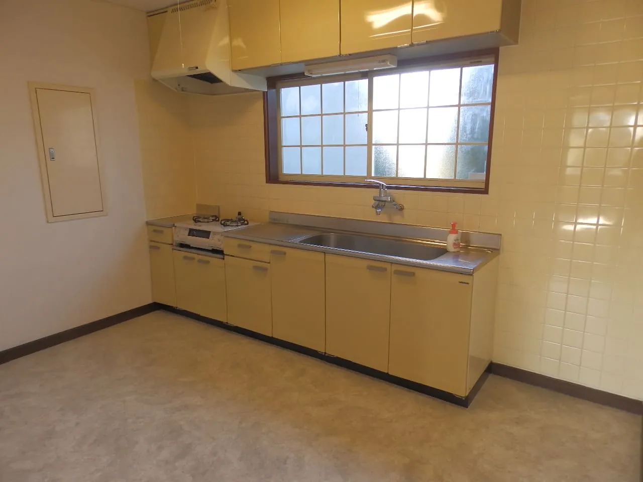 白子町売り中古別荘のキッチンの写真1