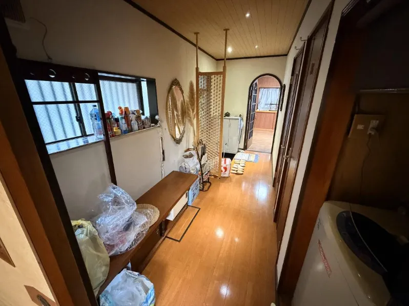 エンゼルフォレスト熱海自然郷別荘の1階通路