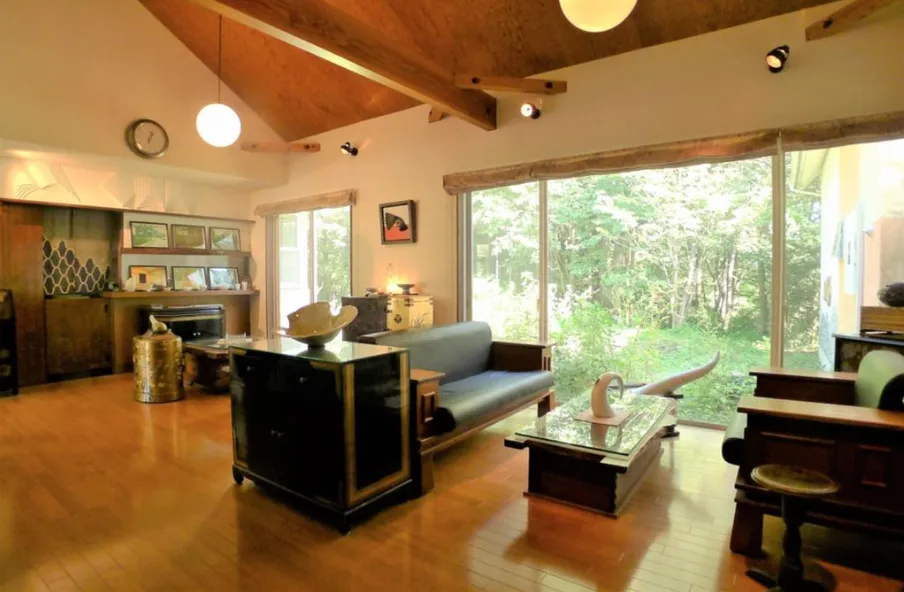 那須郡那須町中古戸建の1階リビング・ダイニングの写真2