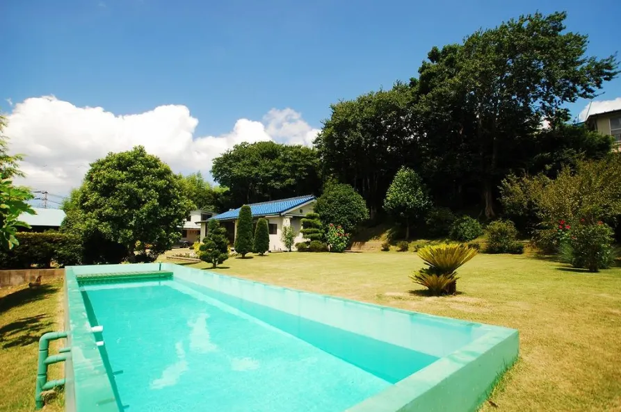 富津市望井売居宅・店舗のプール