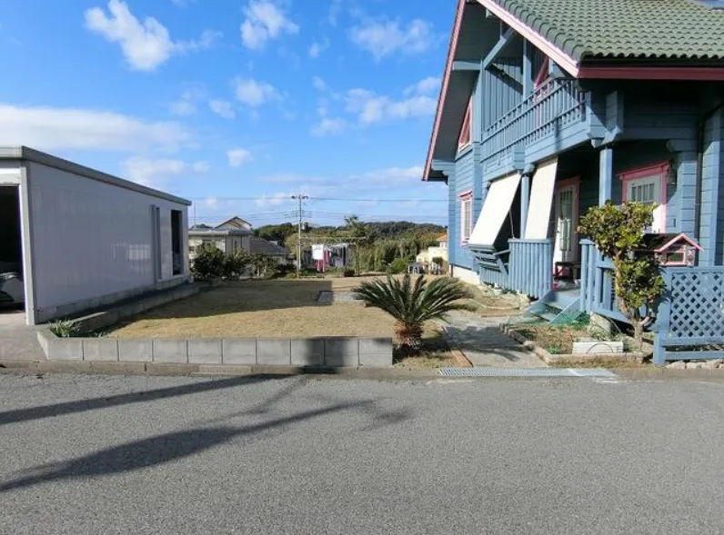 館山市佐野売中古戸建の敷地