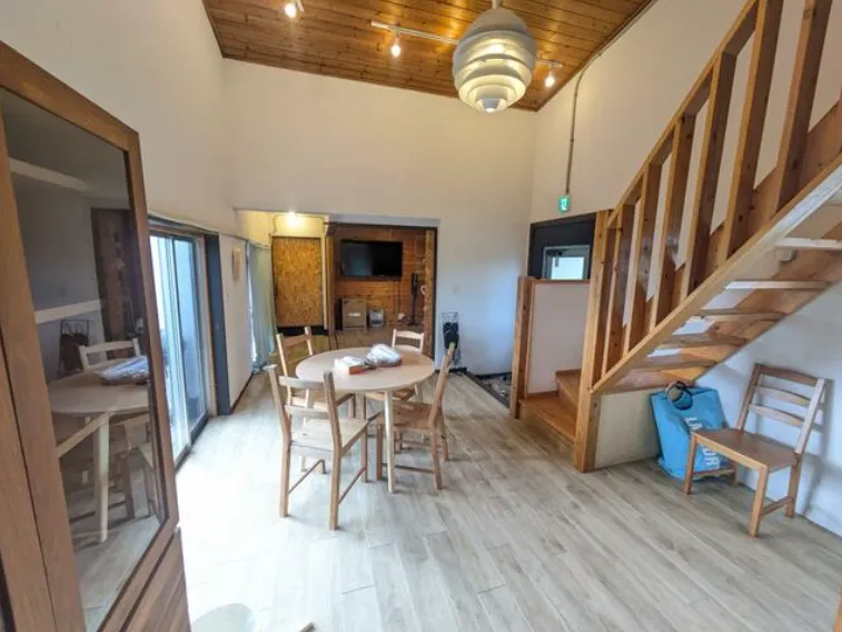 勝浦市沢倉売戸建住宅のLDKの写真2