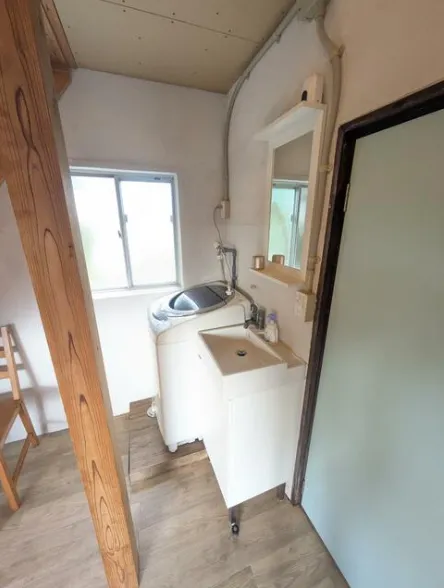 勝浦市沢倉売戸建住宅の洗面室