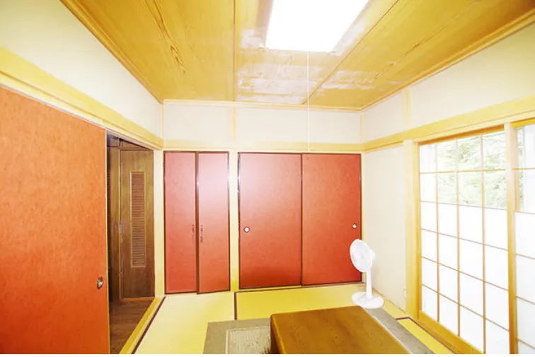 伊東市伊東売戸建住宅の和室の写真2