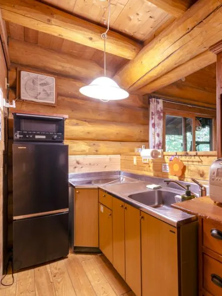 那須売中古ログハウス別荘のキッチン