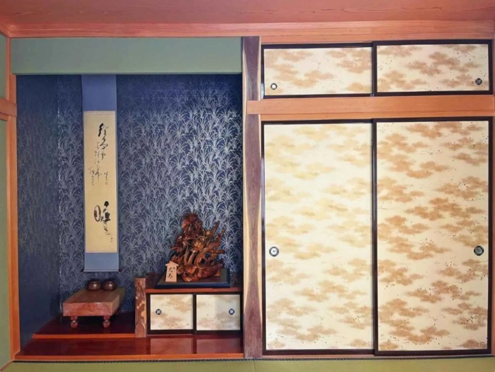 嬬恋村鎌原中古戸建の和室の写真1