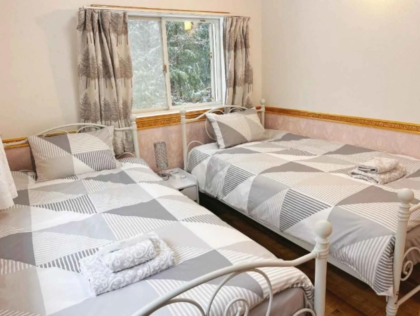 嬬恋村鎌原中古戸建の寝室