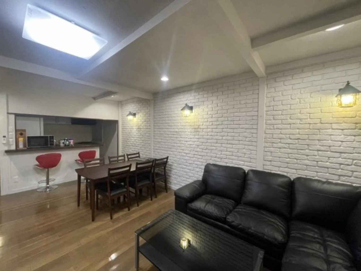 北軽井沢嬬恋村中古別荘のリビング・ダイニングの写真2