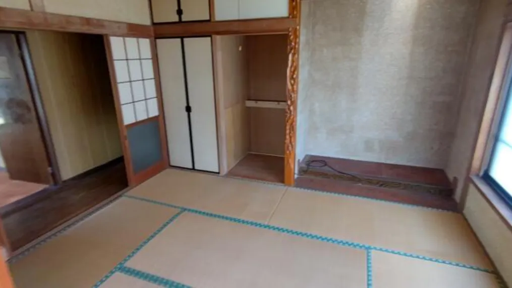 鴨川市横渚売一戸建の和室