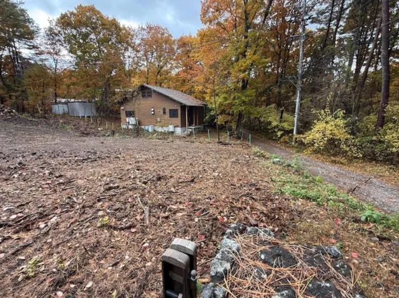 御代田町草越中古別荘の敷地の写真1