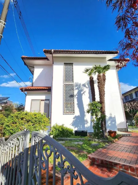 逗子市葉山四季分譲地内売中古戸建の外観