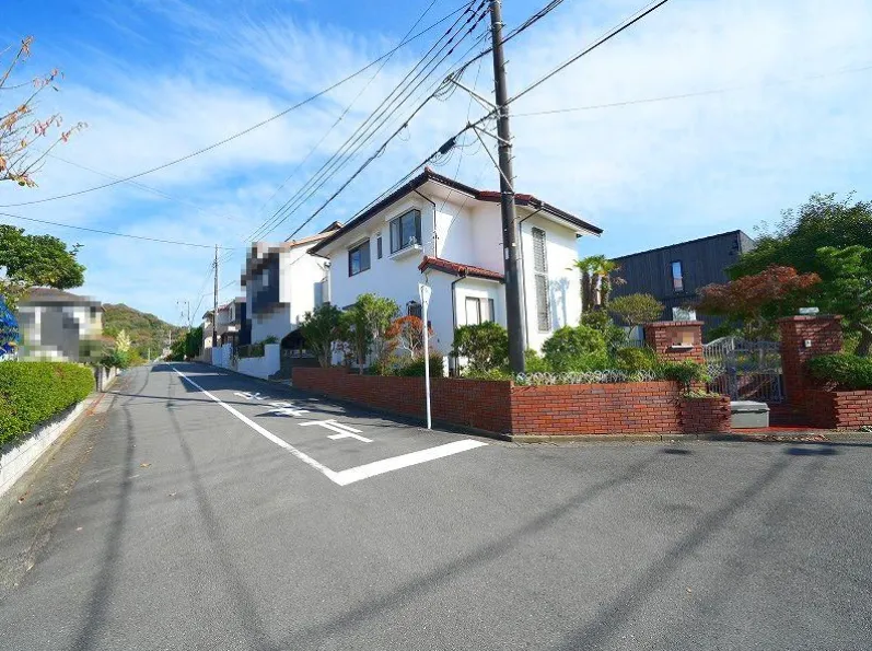 逗子市葉山四季分譲地内売中古戸建の外観3