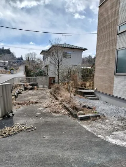 日光市薄井沢中古戸建の敷地と周辺環境