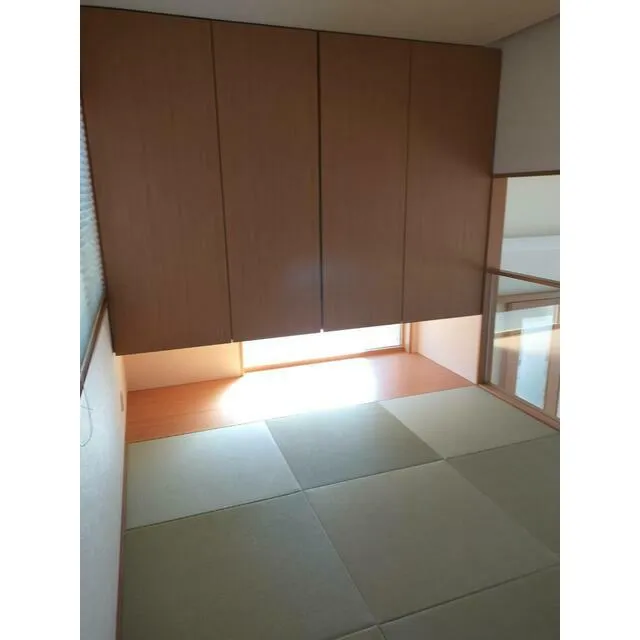 日光市薄井沢中古戸建の畳敷き和室と大容量収納