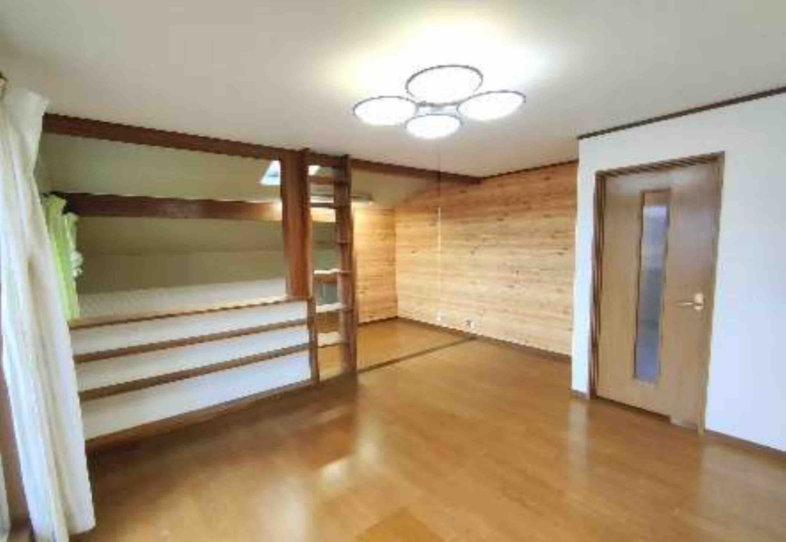群馬県嬬恋村今井にある戸建ての内装3