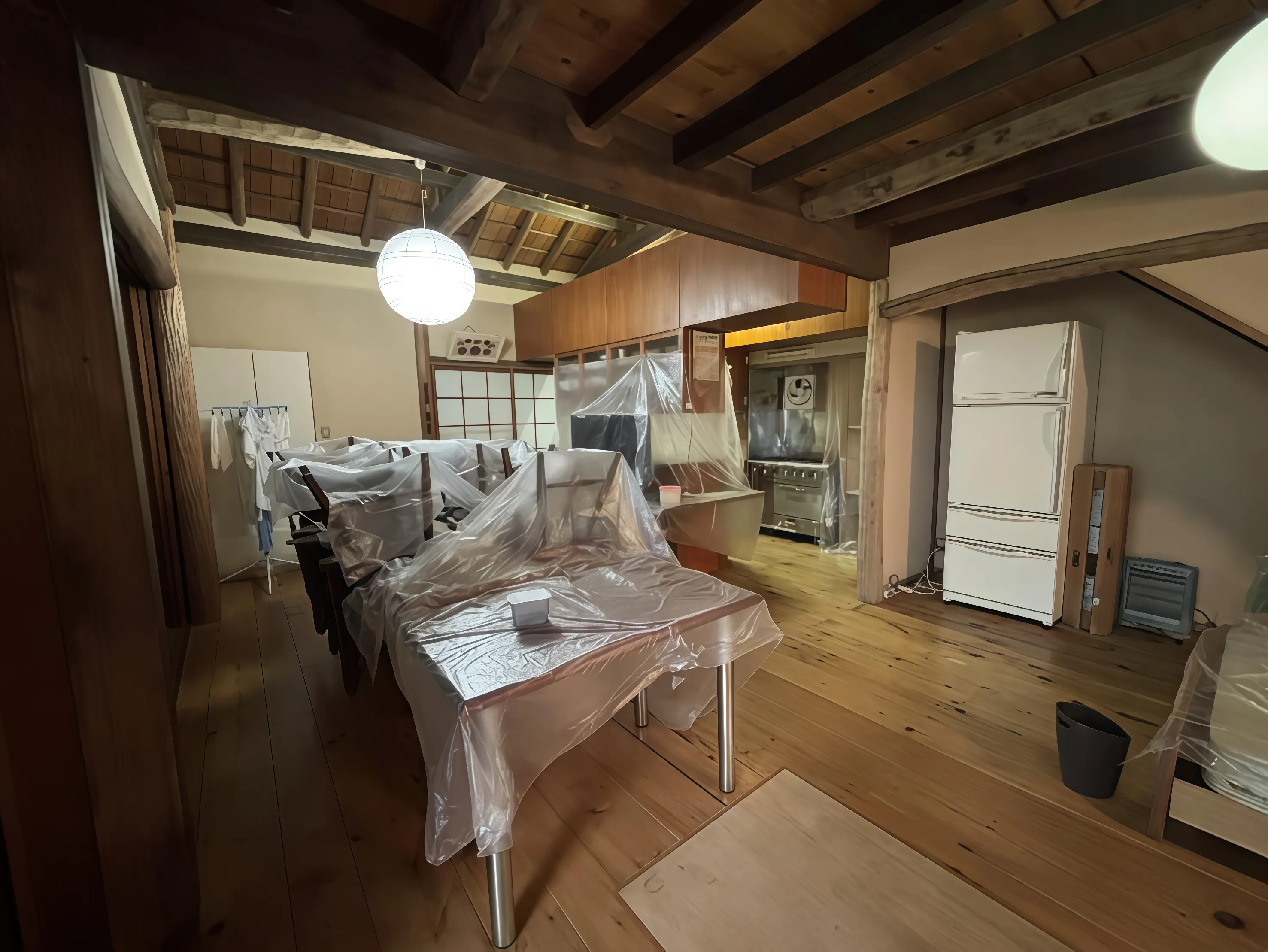 軽井沢中古戸建のリビングダイニング