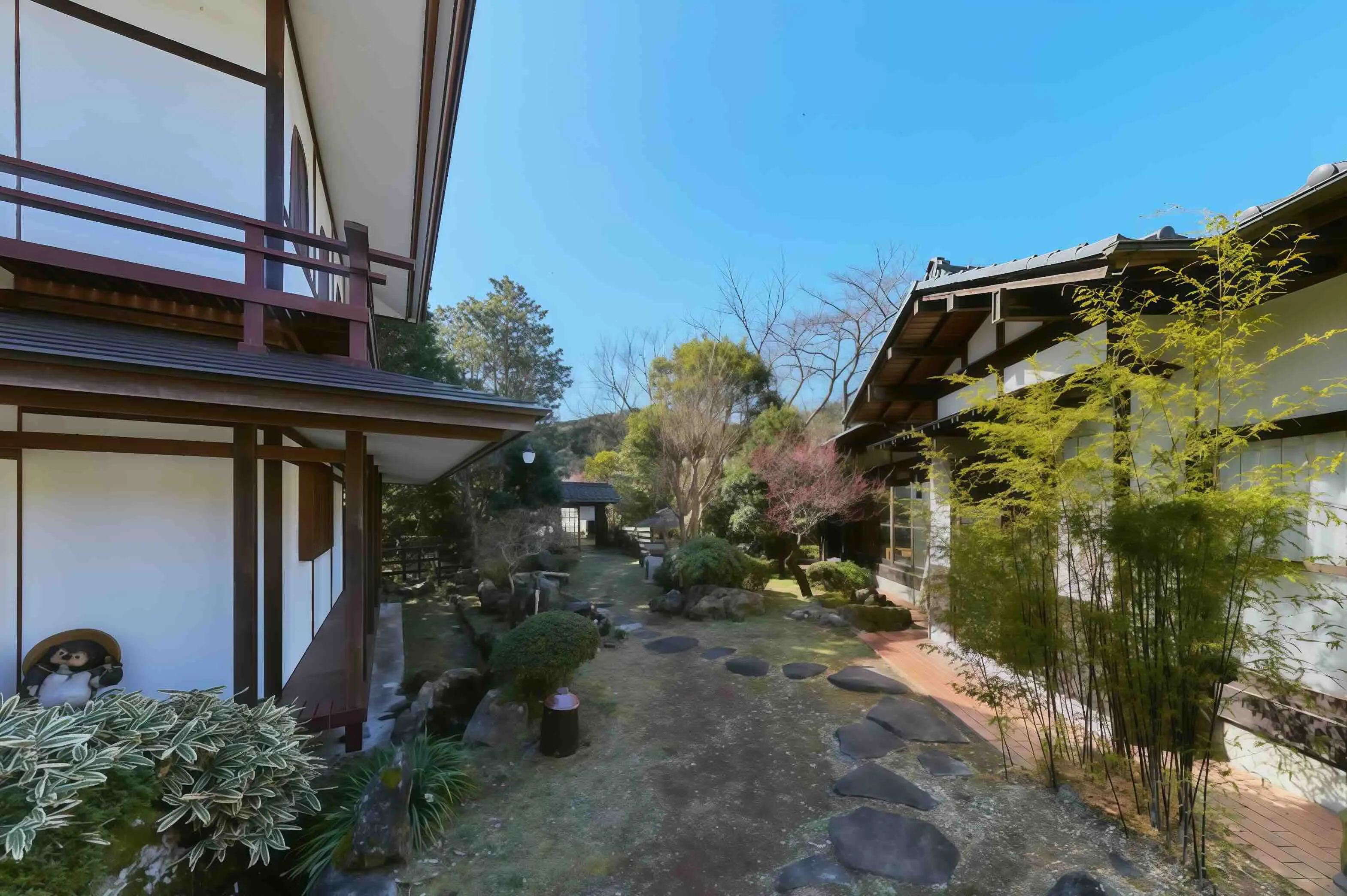 伊豆河津町旅館「河桜村」の日本庭園