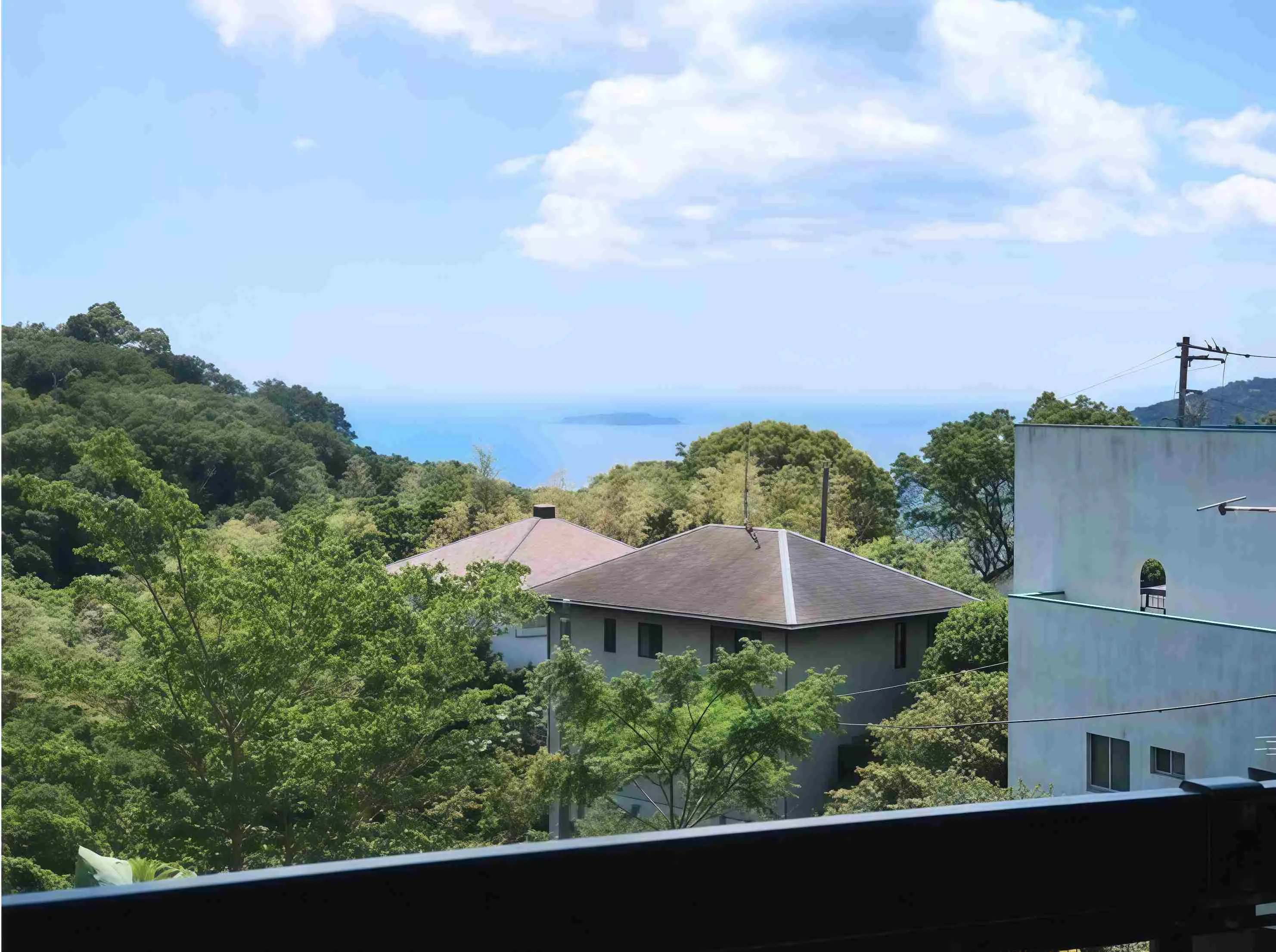西熱海町店舗付中古戸建からの海眺望