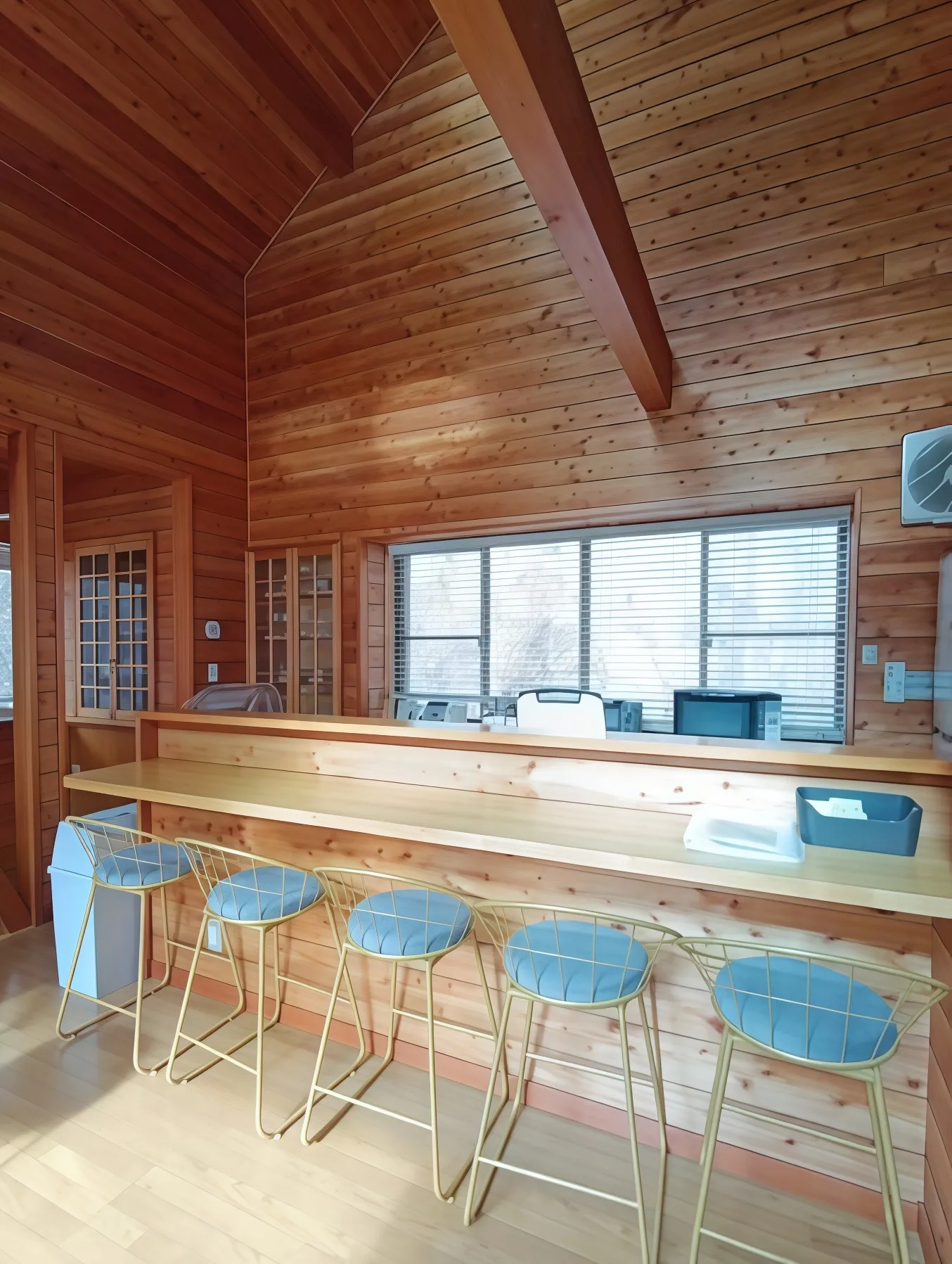 嬬恋村旅館業運営中別荘のカウンターキッチン