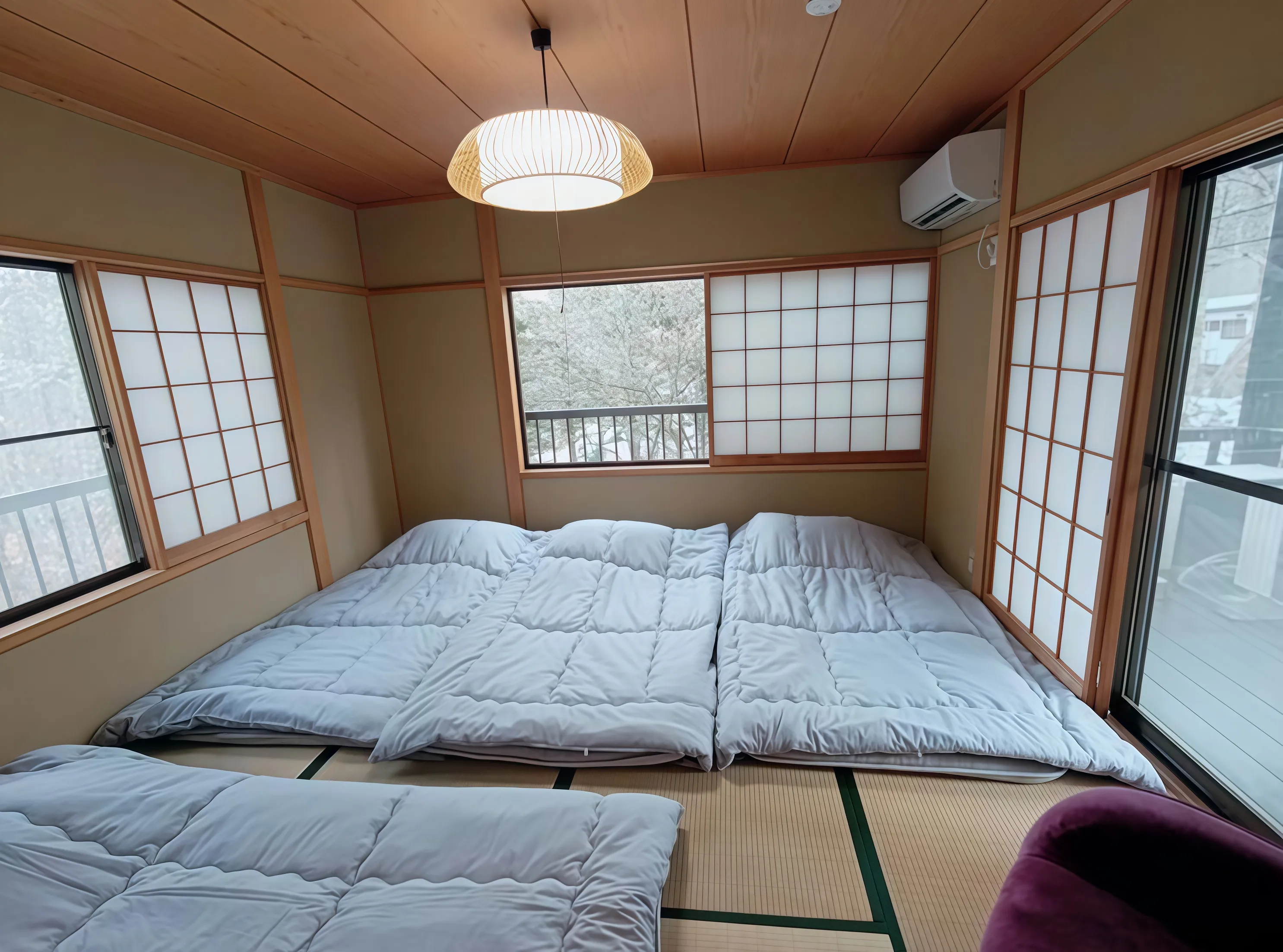 嬬恋村旅館業運営中別荘の和室