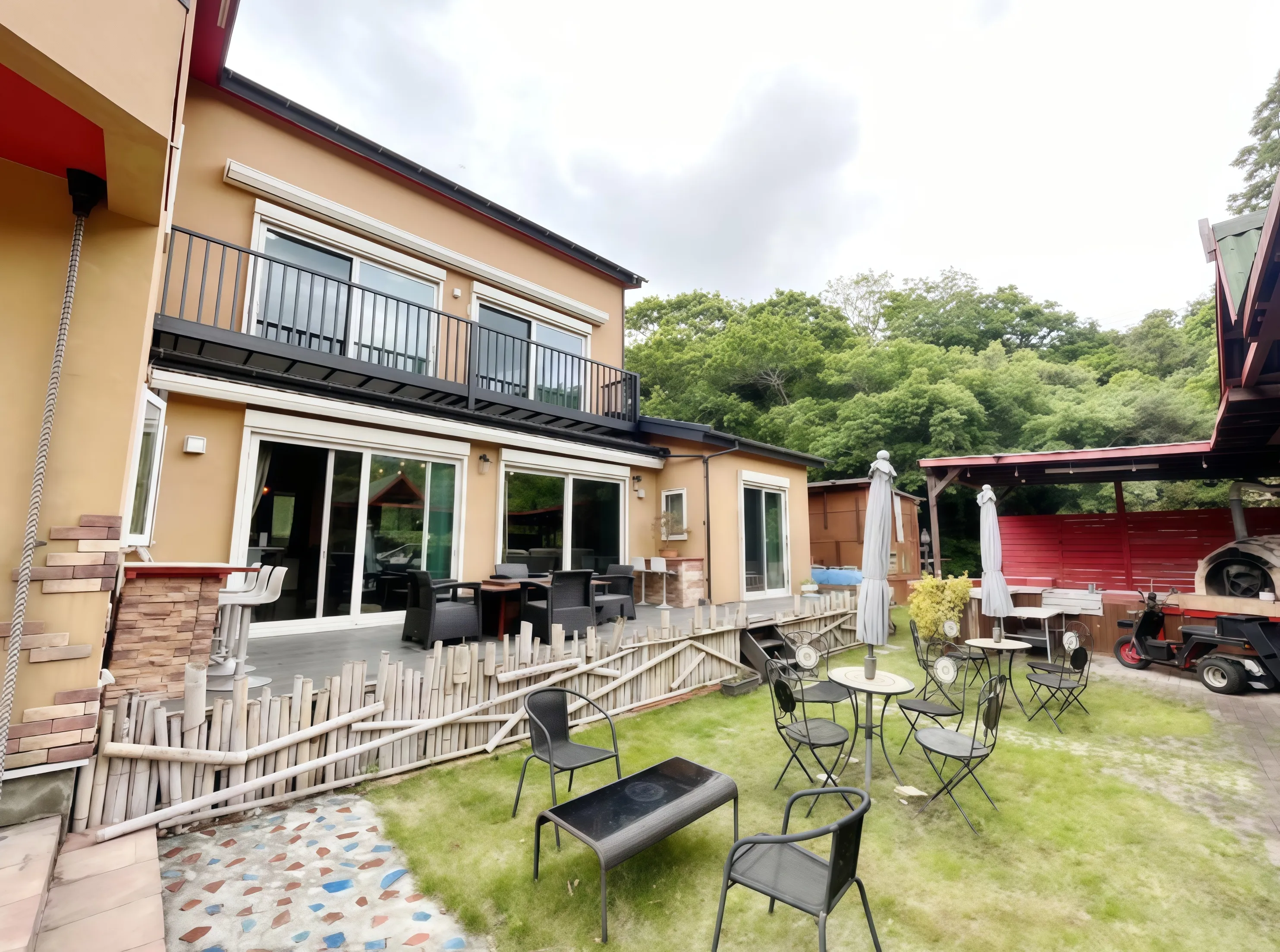館山市沼 広大敷地戸建のテラス(2)